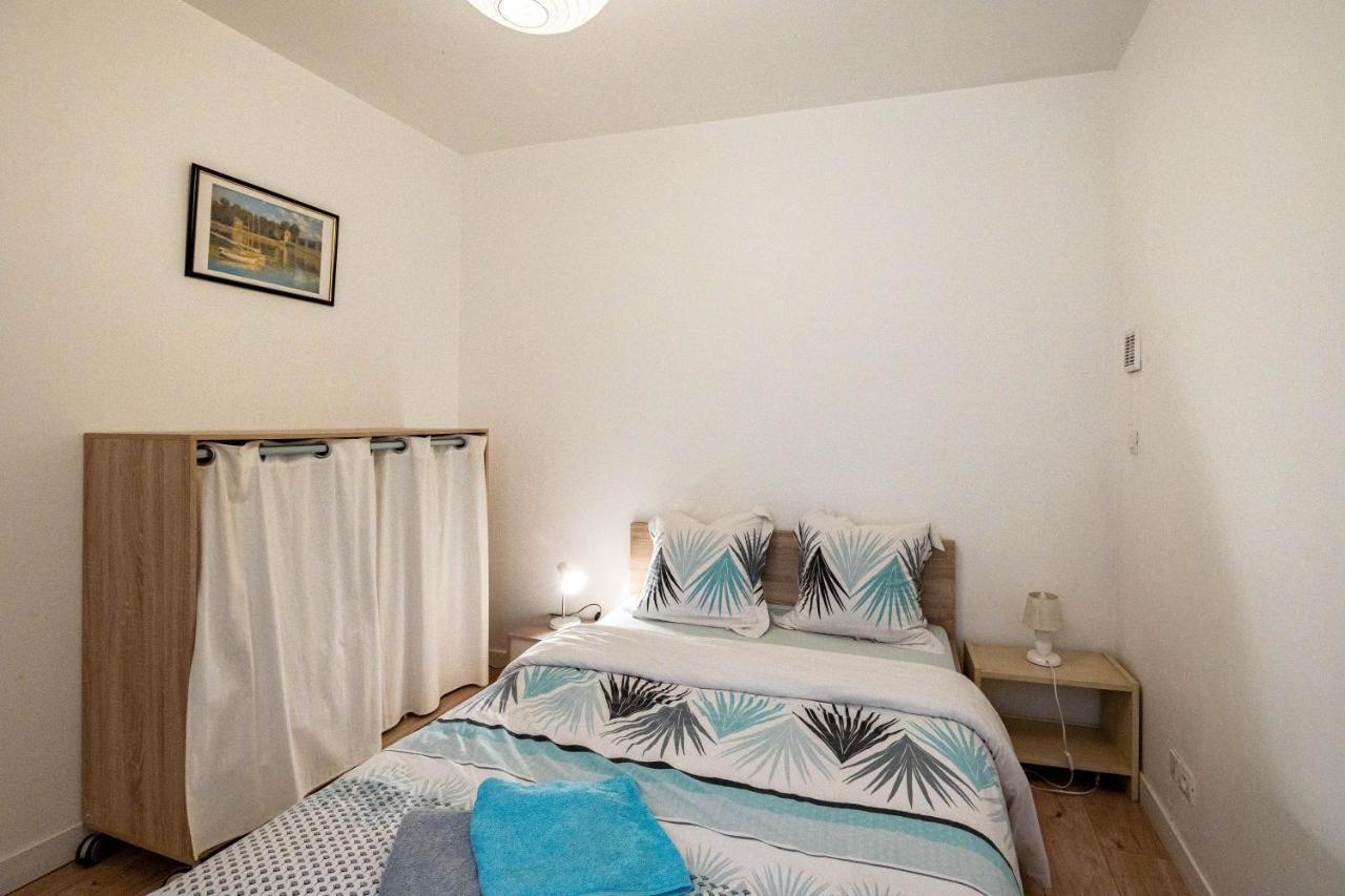 Les Platanes Apartment